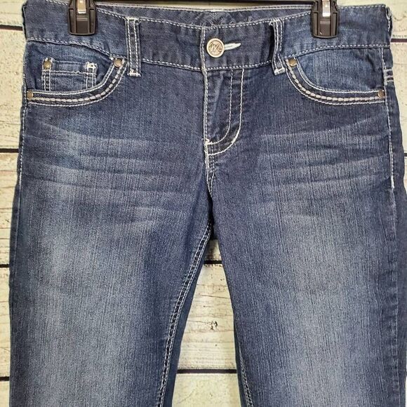 Maurices Women’s 5/6 Straight Leg Jeans Mid-Rise Dark Wash Stretch Denim - Picture 2 of 7